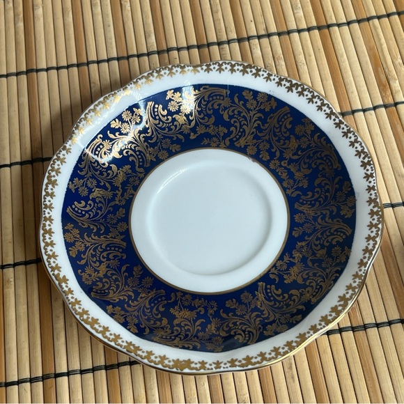 VTG Royal Albert Bone China Tea Cup & Saucer Buckingham Series Blue Gold READ - Picture 7 of 16